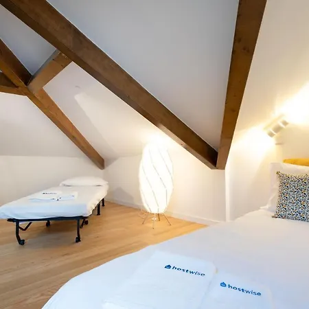 Amazing Peaceful Duplex W/ Garden ポルト
