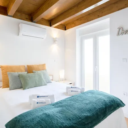 Amazing Peaceful Duplex W/ Garden
